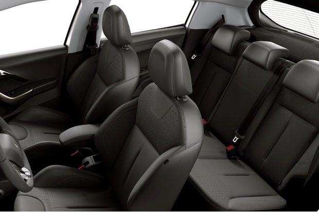 Novo Peugeot 208 2015 Interior