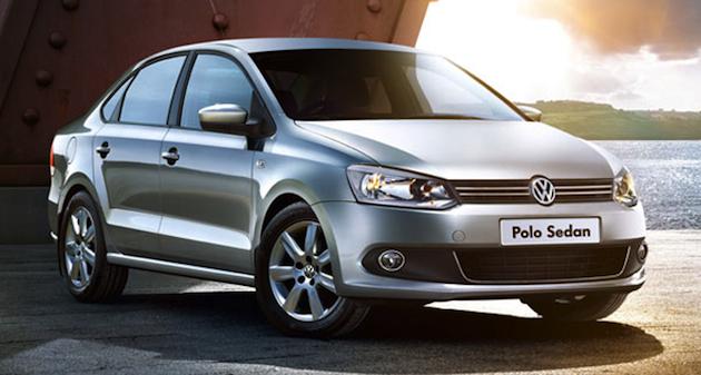 VW Voyage ou Polo  - Comparativo