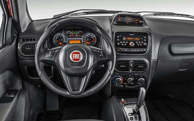 novo-Fiat-Strada-2016-6