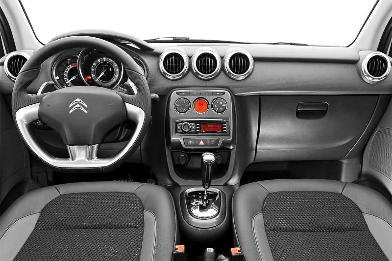 Novo Citroen C3 2016 - Interior e itens de série