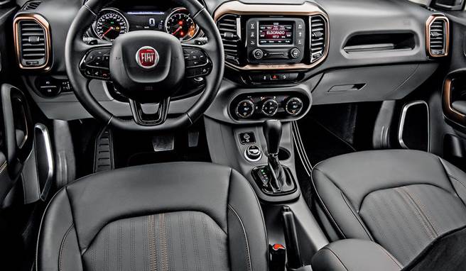 Novo Fiat Toro 2018 - Interior