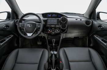 Novo-Toyota-Etios-2019-4