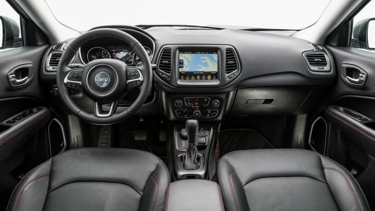 Novo Jeep Compass 2018 - por dentro