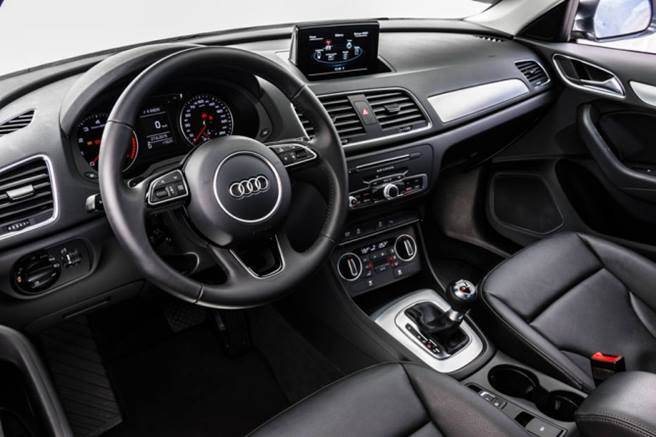 Novo-Audi-Q3-2018-4