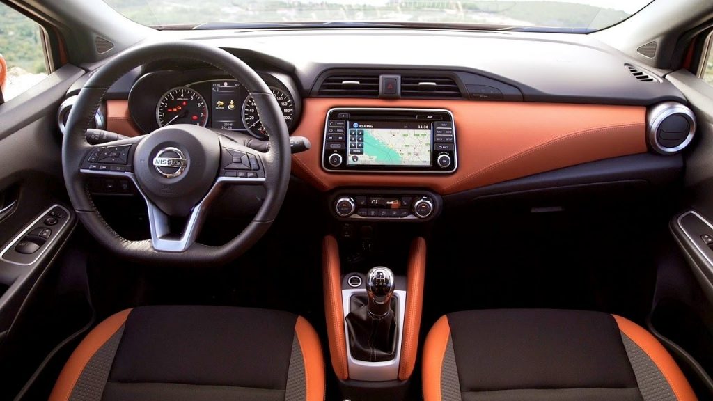 Novo Nissan March 2020 - Painel, interior